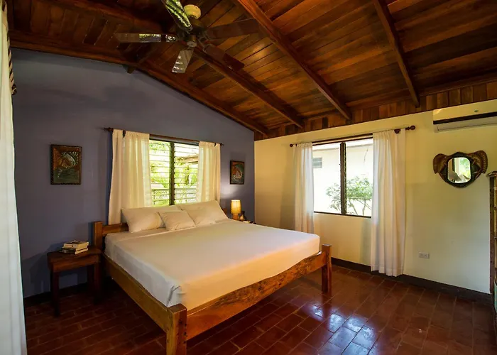 Tides Oceanfront Resort *
